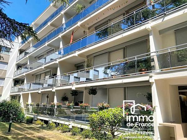 Appartement à vendre à Vaires-sur-Marne (77360)