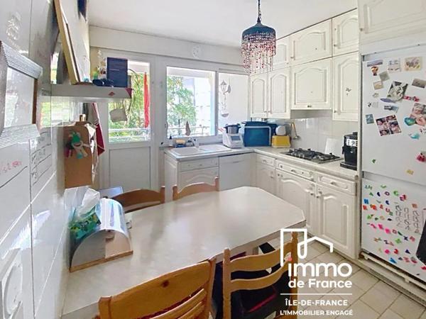 Appartement à vendre à Vaires-sur-Marne (77360)