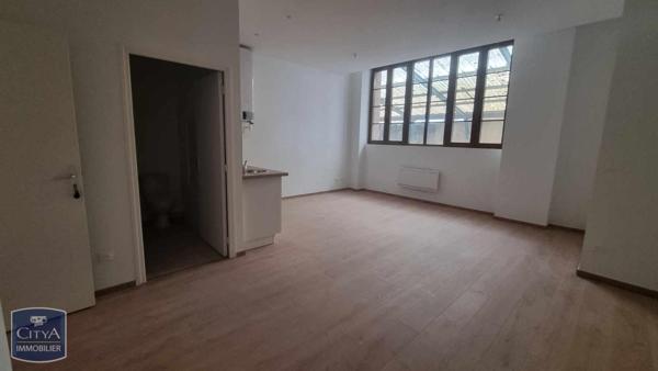Appartement à louer 1 pièce 38.55m²