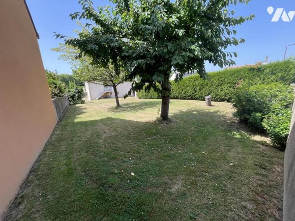TREILLIERES, un terrain à bâtir de 272m² 