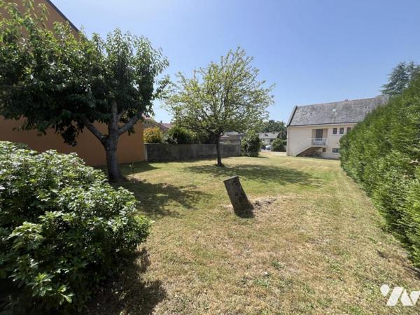 TREILLIERES, un terrain à bâtir de 272m² 