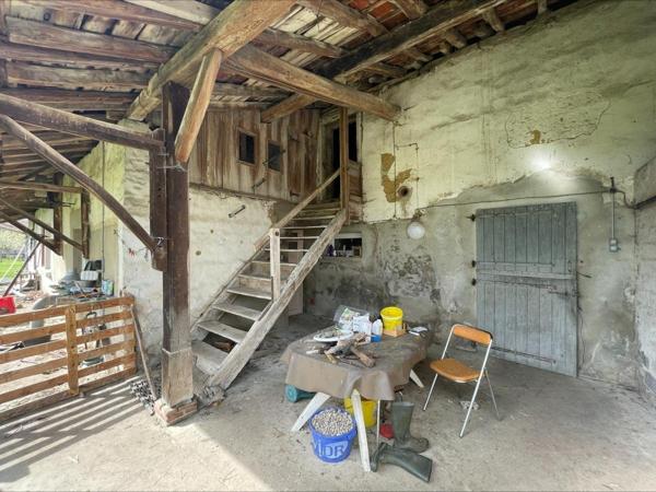 Maison à vendre à Viriat dans l'Ain (01440), ref : 01083-1956