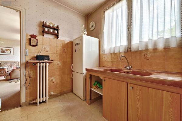 Appartement à vendre à Aubervilliers en Seine-Saint-Denis (93300), ref : AUBERVILLIERS 4P   
Mairie d'Aubervilliers