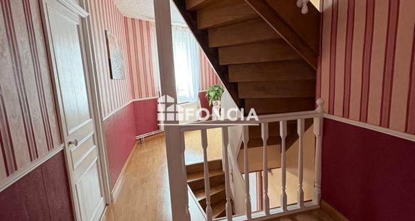 À vendre Maison 6 pièces 166 m² - Fresnay-sur-sarthe 72130