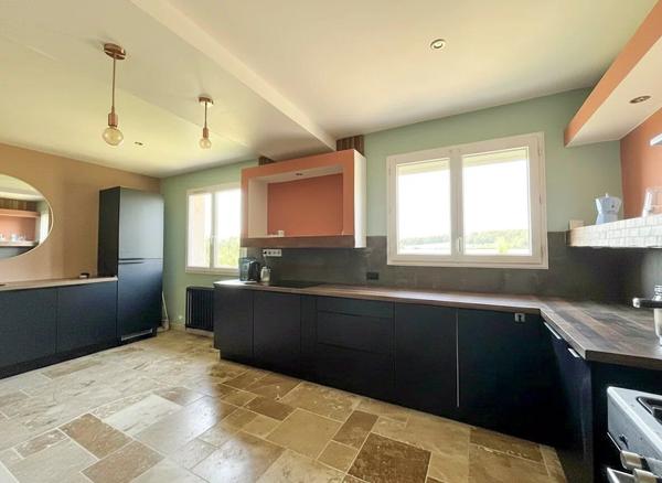 Vente                                                      Maison
                        
                     3 pièces                      73 m2                     à Saint-Prest