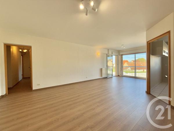 Appartement F4 à vendre  5 pièces - 101,20 m2 YZEURE - 03