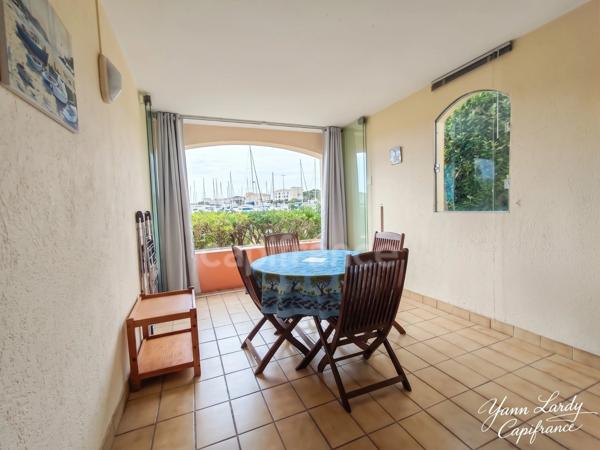 T2 de 36 m² avec loggia et vue port — Secteur Saint-Martin