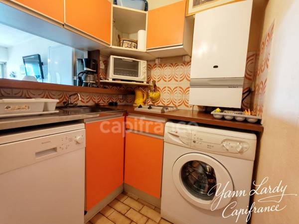 T2 de 36 m² avec loggia et vue port — Secteur Saint-Martin