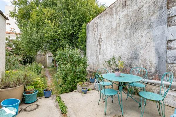 Maison à vendre |  Saintes |  4 pièces | 79 m²