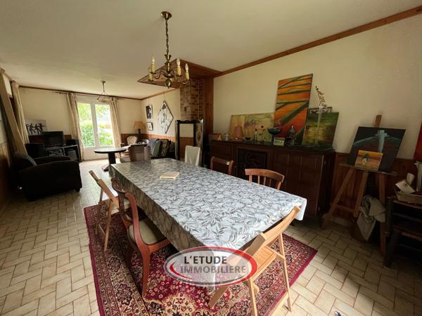 Nantes Nord: Maison 5 pièces à proximité des commodités.