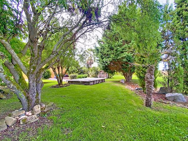 Grande maison de 350 m² avec dépendance Montauban secteur Nord