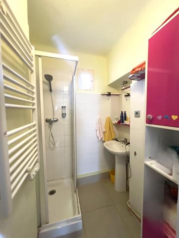 Grand T2 - Dernier étage - 50m du Vieux Port - Balcon -