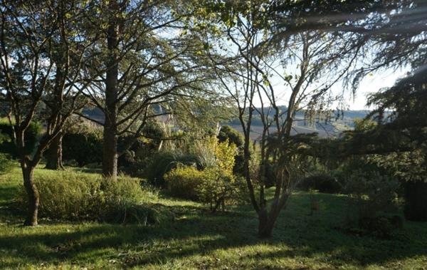 Vente Maison de plain pied avec jardin et vue Castelnau-montratier   
