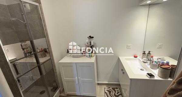 À vendre Appartement 2 pièces 45 m² - Saint-cyr-l'école 78210