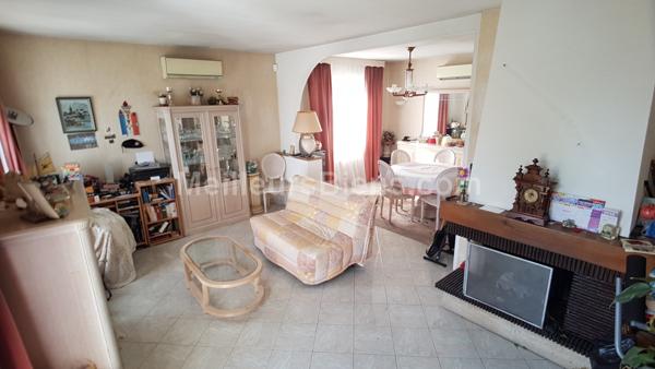 Maison plain pied sur sous-sol / 2 chambres