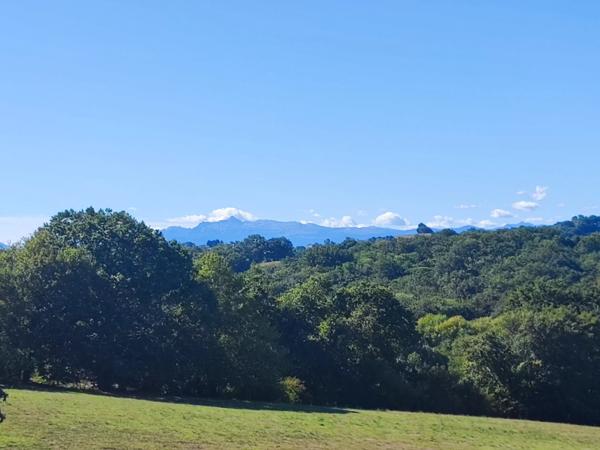 Ferme du XVIIIe siècle avec 16 hectares de terrain