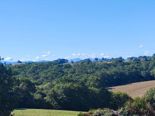 Ferme du XVIIIe siècle avec 16 hectares de terrain