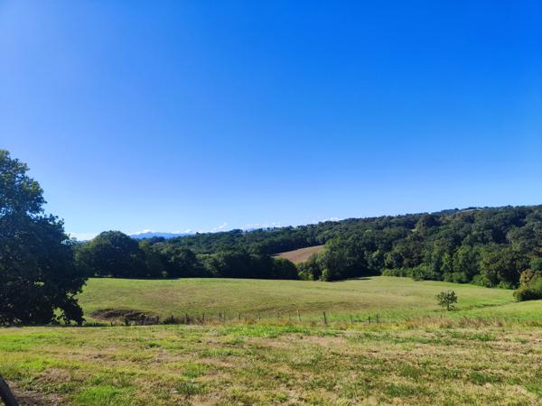 Ferme du XVIIIe siècle avec 16 hectares de terrain