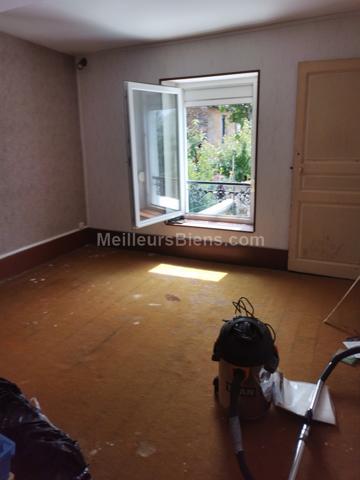 MAISON A RENOVER DE 110 M2