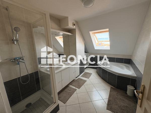 Location Appartement 5 pièces 121.65 m² - 40 RUE DU REMPART Erstein 67150