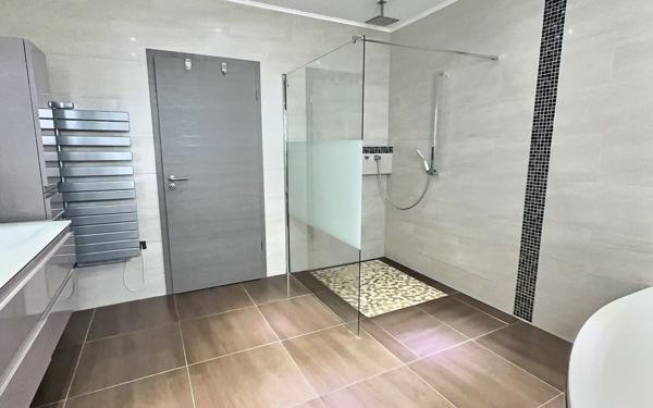 Maison à vendre    4 pièces •  Forbach