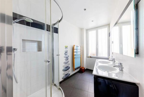 MAISON de 235 m² habitables sur jardin clos de 1 100 m² à vendre à Triel sur Seine (78)