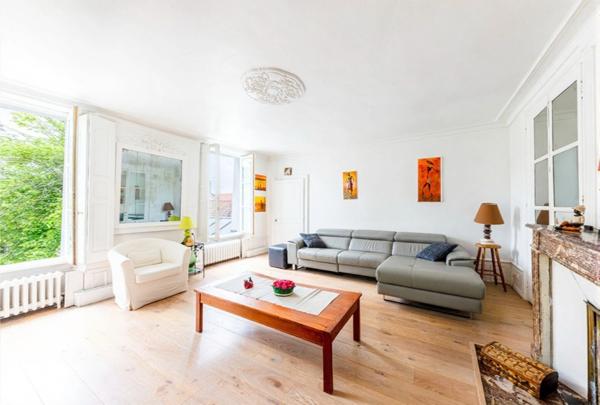 MAISON de 235 m² habitables sur jardin clos de 1 100 m² à vendre à Triel sur Seine (78)
