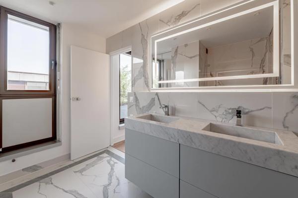 Appartement – 52m² – Paris 8ème