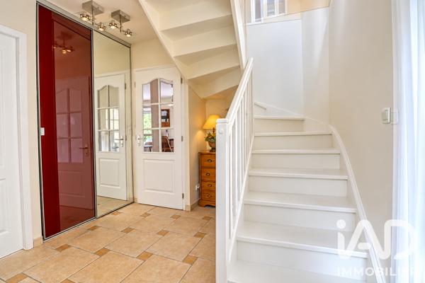 Maison à vendre 7 pièces 168 m² Osny
