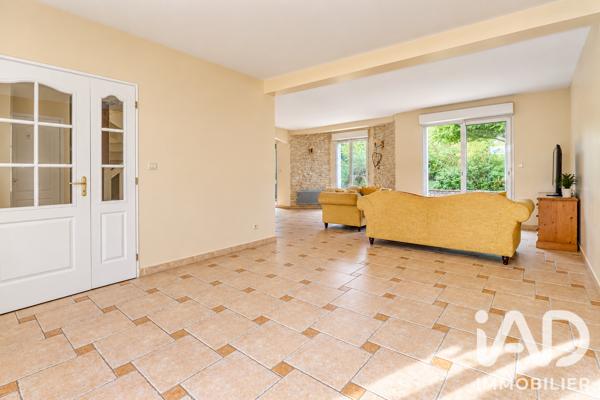 Maison à vendre 7 pièces 168 m² Osny
