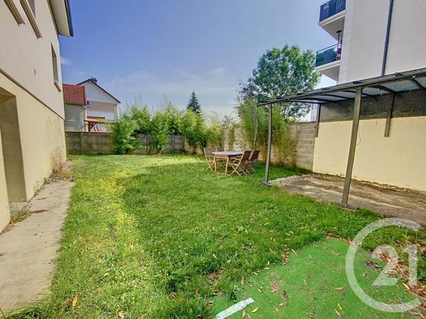 Maison à vendre  7 pièces - 218 m2 MONTFERMEIL - 93