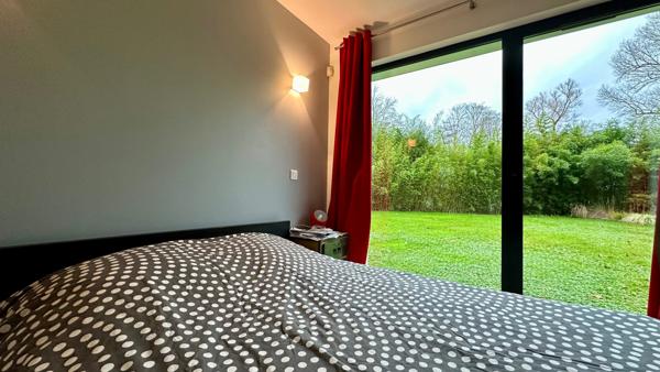 Maison d’exception au bord de la Lys – 7 pièces – 155 m² avec jardin et jacuzzi