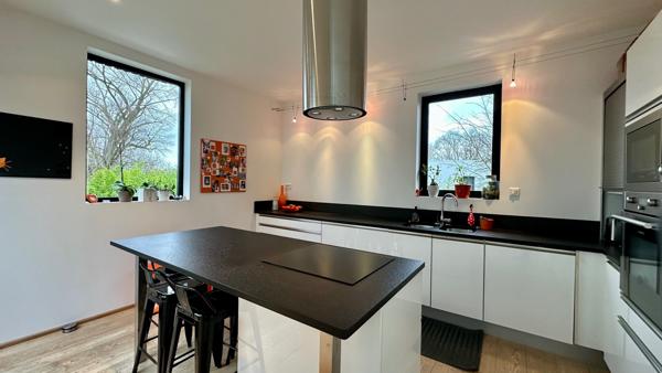 Maison d’exception au bord de la Lys – 7 pièces – 155 m² avec jardin et jacuzzi