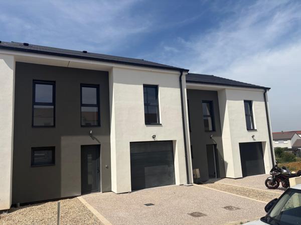 Magnifique Maison Neuve 110 m2- 3 Ch/Garage/Ste Marie-aux-ch