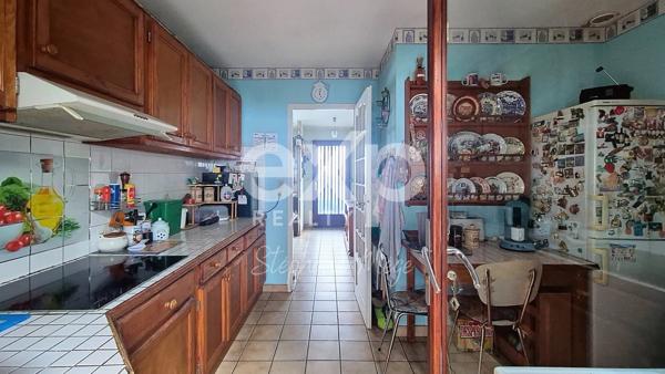 Maison familiale 75 m² avec terrasse et garage – Ambarès-et-Lagrave centre, proche gare et écoles