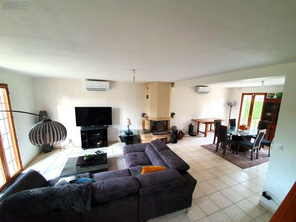 Pavillon à vendre à Souppes-sur-Loing en Seine-et-Marne (77460), ref : 077   
Grand Ceriseaux