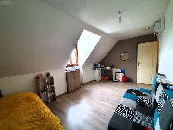 Pavillon à vendre à Souppes-sur-Loing en Seine-et-Marne (77460), ref : 077   
Grand Ceriseaux