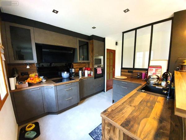 Pavillon à vendre à Souppes-sur-Loing en Seine-et-Marne (77460), ref : 077   
Grand Ceriseaux