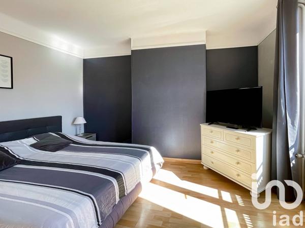 Maison 6 pièces de 142 m² à Villeneuve-la-Guyard (89340)