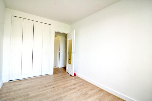 Appartement à louer à Antony 4 pièces 71.30 m2 avec 2 chambres et balcon