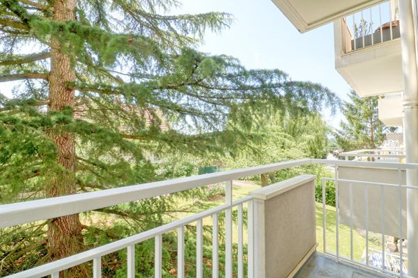 Appartement à louer à Antony 4 pièces 71.30 m2 avec 2 chambres et balcon
