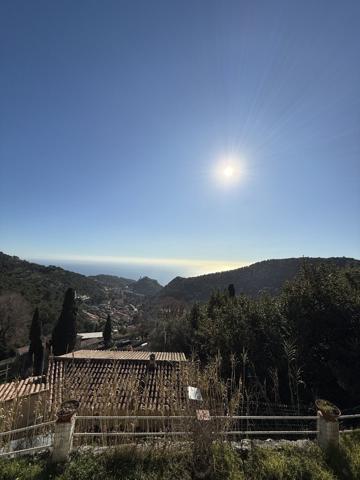 Maison à EZE (06360)