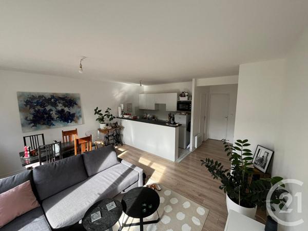 Appartement F2 à vendre  2 pièces - 43,80 m2 MENNECY - 91