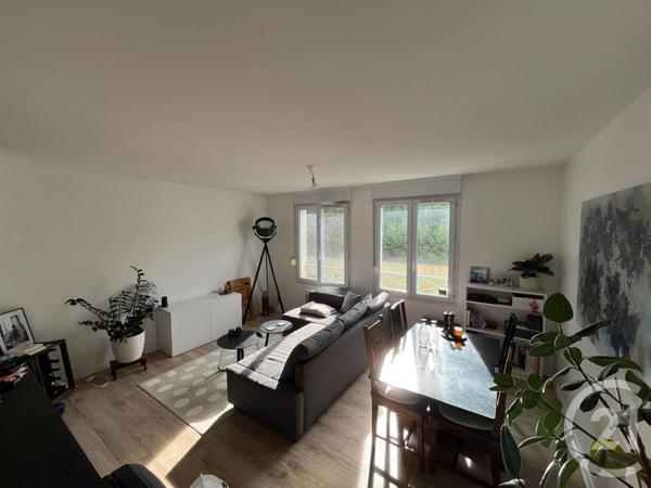 Appartement F2 à vendre  2 pièces - 43,80 m2 MENNECY - 91