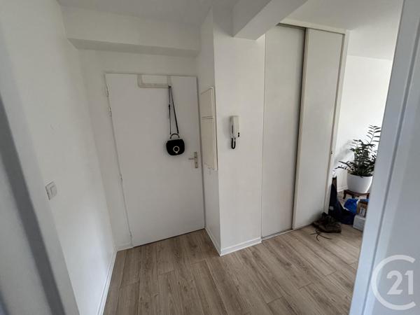 Appartement F2 à vendre  2 pièces - 43,80 m2 MENNECY - 91