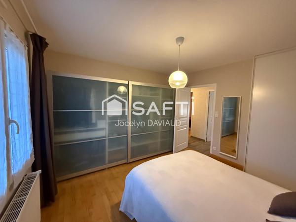 Déposez vos valises dans cette jolie maison