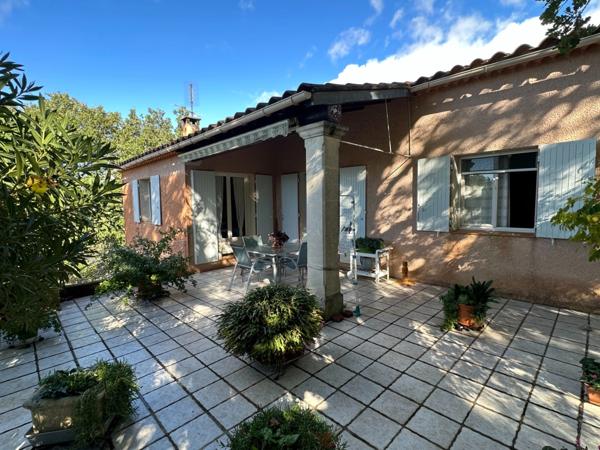 Dpt Vaucluse (84), à vendre APT maison P4 de 95 m² - Terrain de 6 634,00 m² - Plain pied
