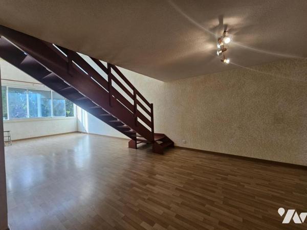 appartement en duplex T4