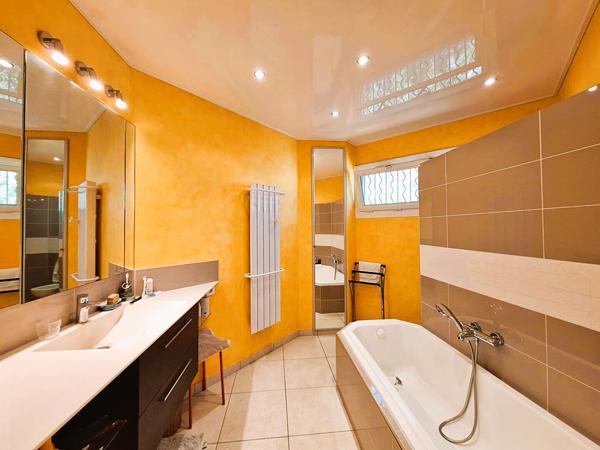 Maison Sète 6 pièces 141 m²