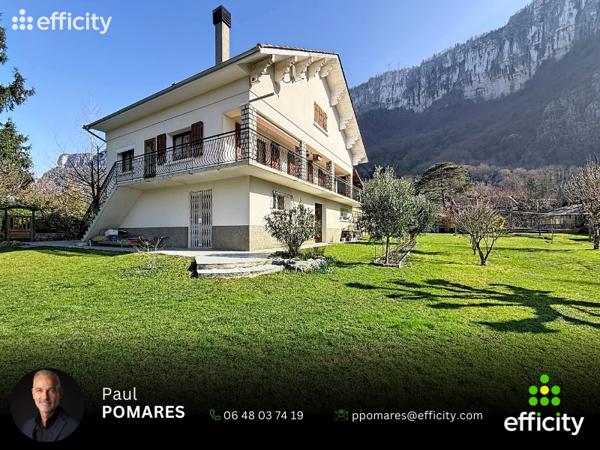 Maison 6 pièces - 226 m²